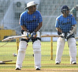 Spot the difference: Sehwag had developed a reputation for being a Tendulkar clone early on in his career. Image source: 3